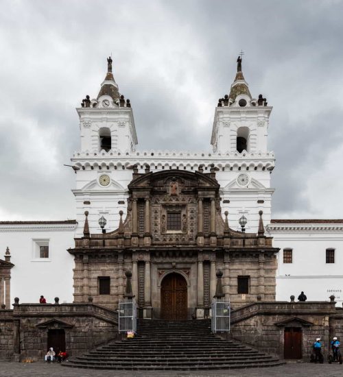Iglesia_de_San_Francisco_Quito_Ecuador_2023.jpg